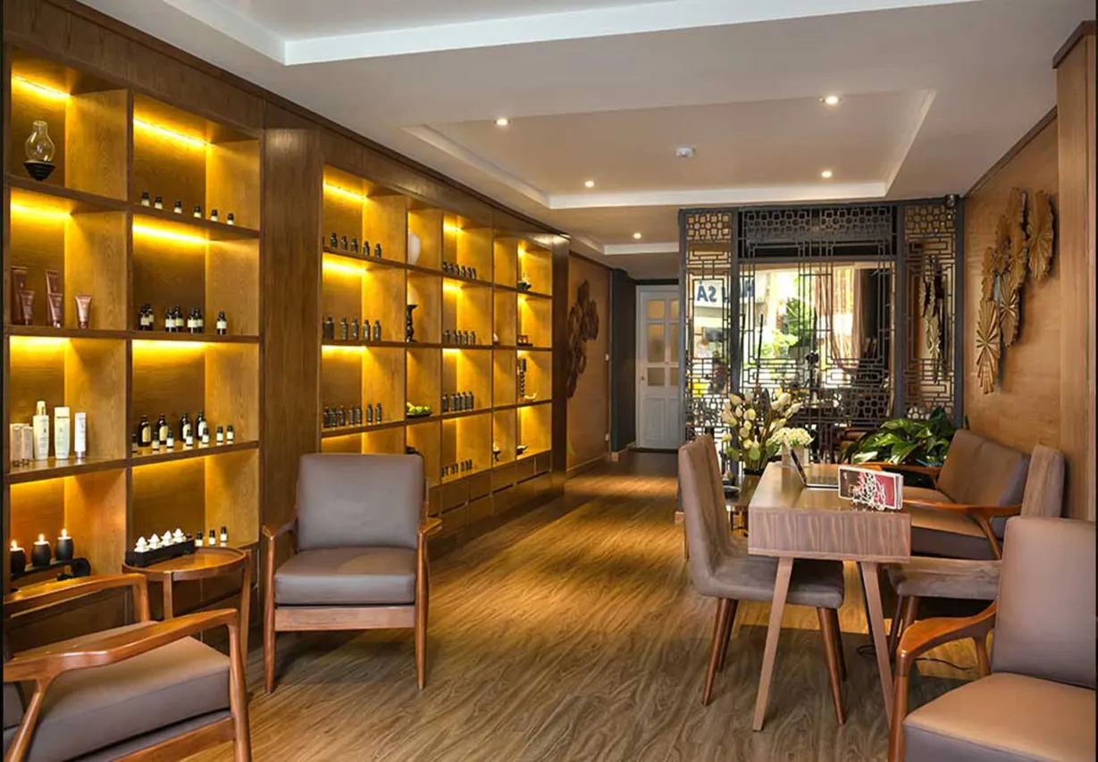 Bespoke Trendy Hotel Hanoi (18)