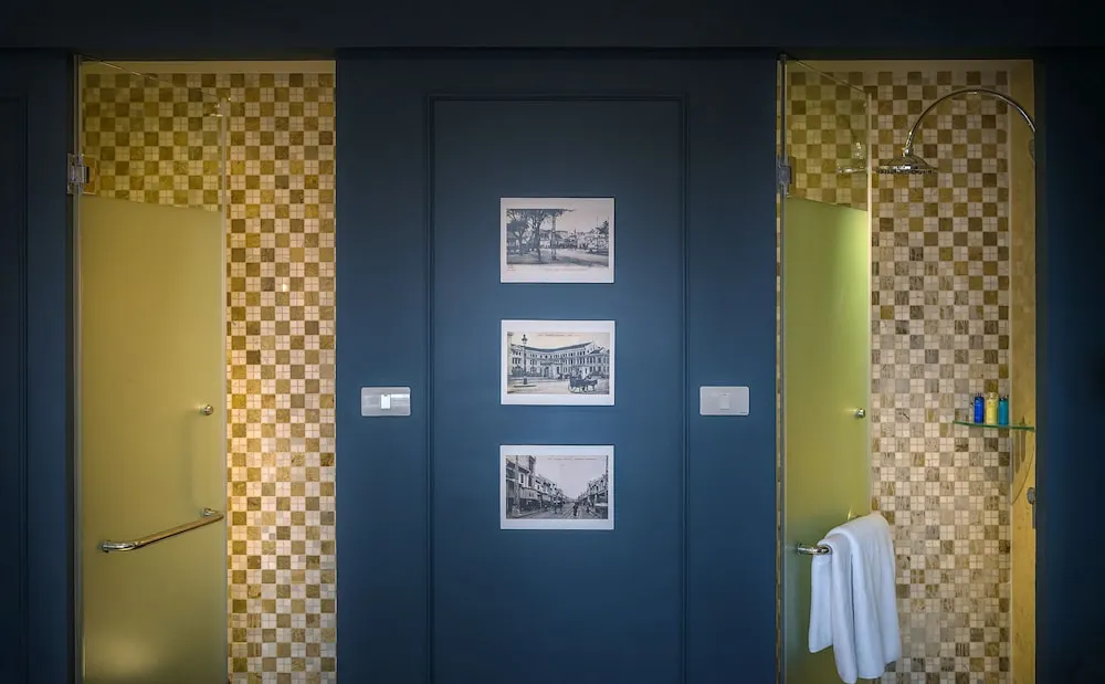 Bespoke Trendy Hotel Hanoi (43)