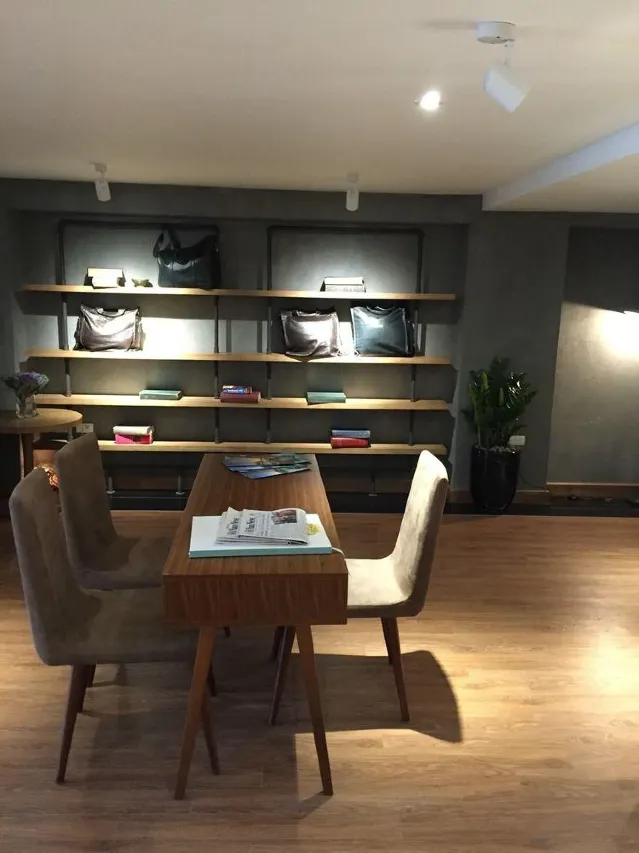 Bespoke Trendy Hotel Hanoi (60)